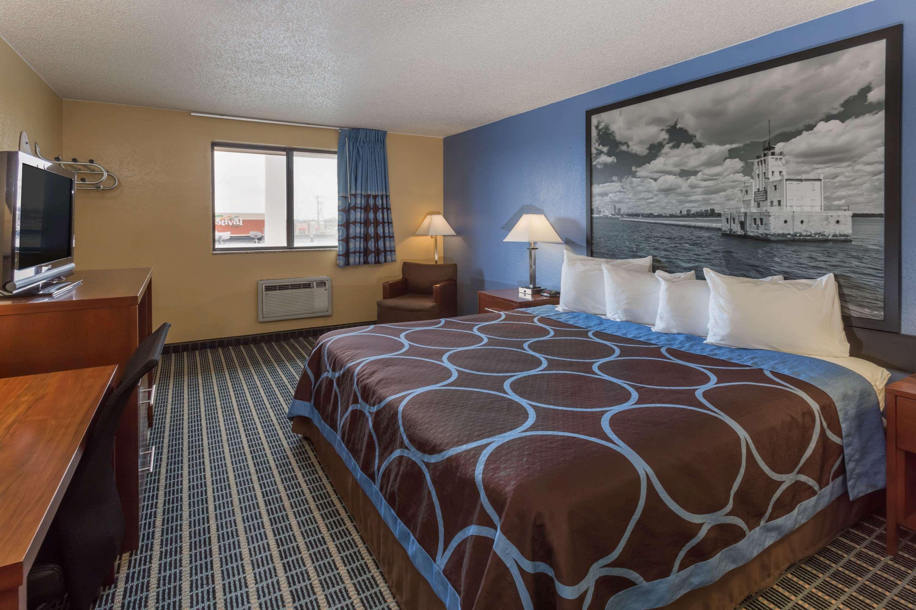 Super 8 By Wyndham Motel Janesville