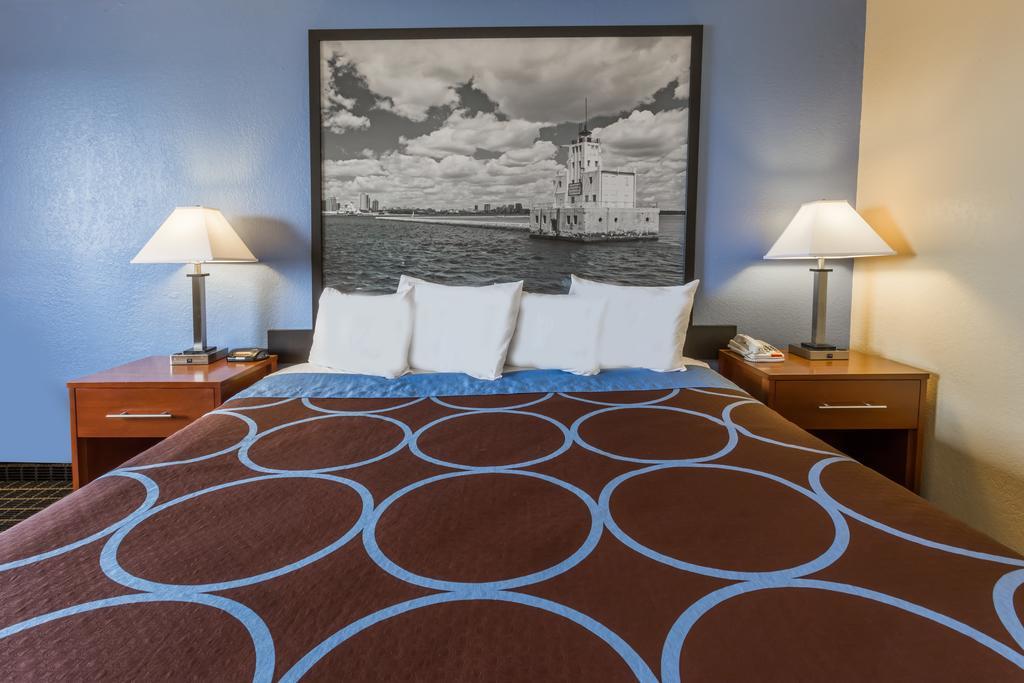 Motel Super 8 By Wyndham 2*