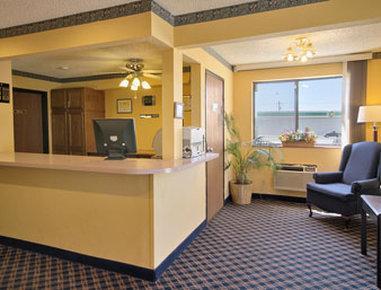 Super 8 By Wyndham Motel
